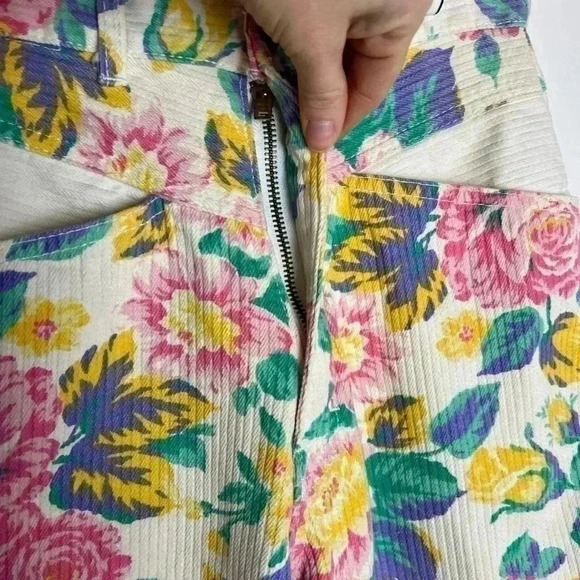 VINTAGE FLOWER PANTS - Picture 5 of 16